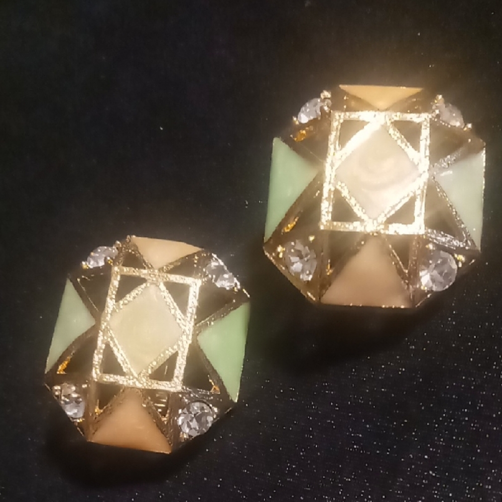 Avon Geometric Gold and Green Enamel With Crystals Earrings Like New